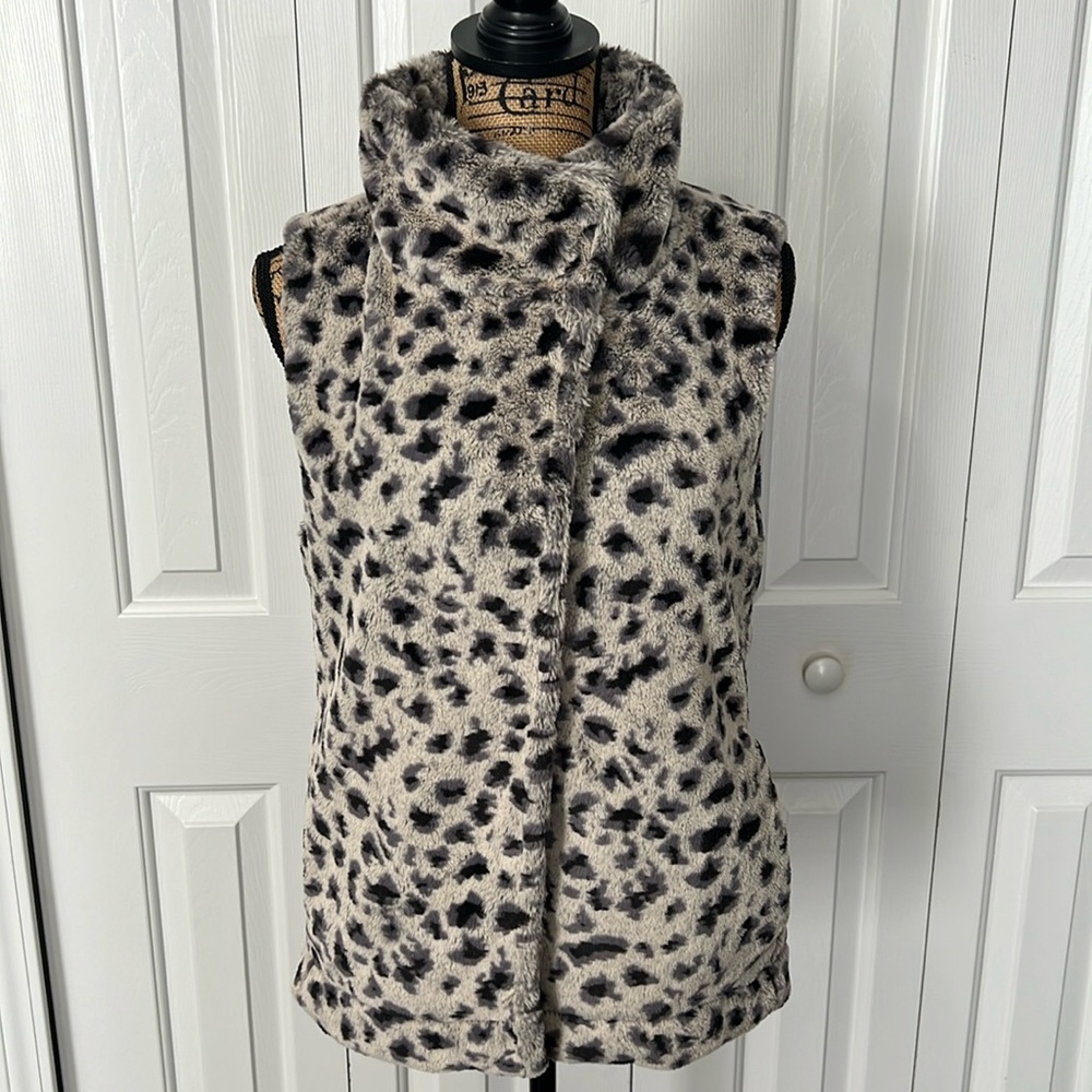 Dylan Faux Fur Animal Print Vest